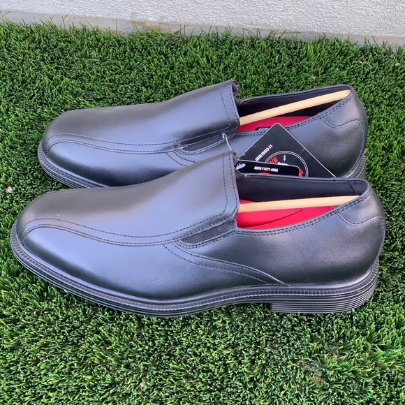 Men’s Skechers Gretna Slip Resistant Work Shoes - Picture 3 of 8